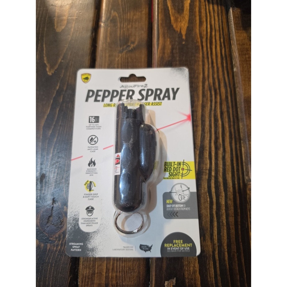 Guard Dog Quick-Action Pepper Spray Keychain W/ Belt Clip Black-Body 16‎ Feet